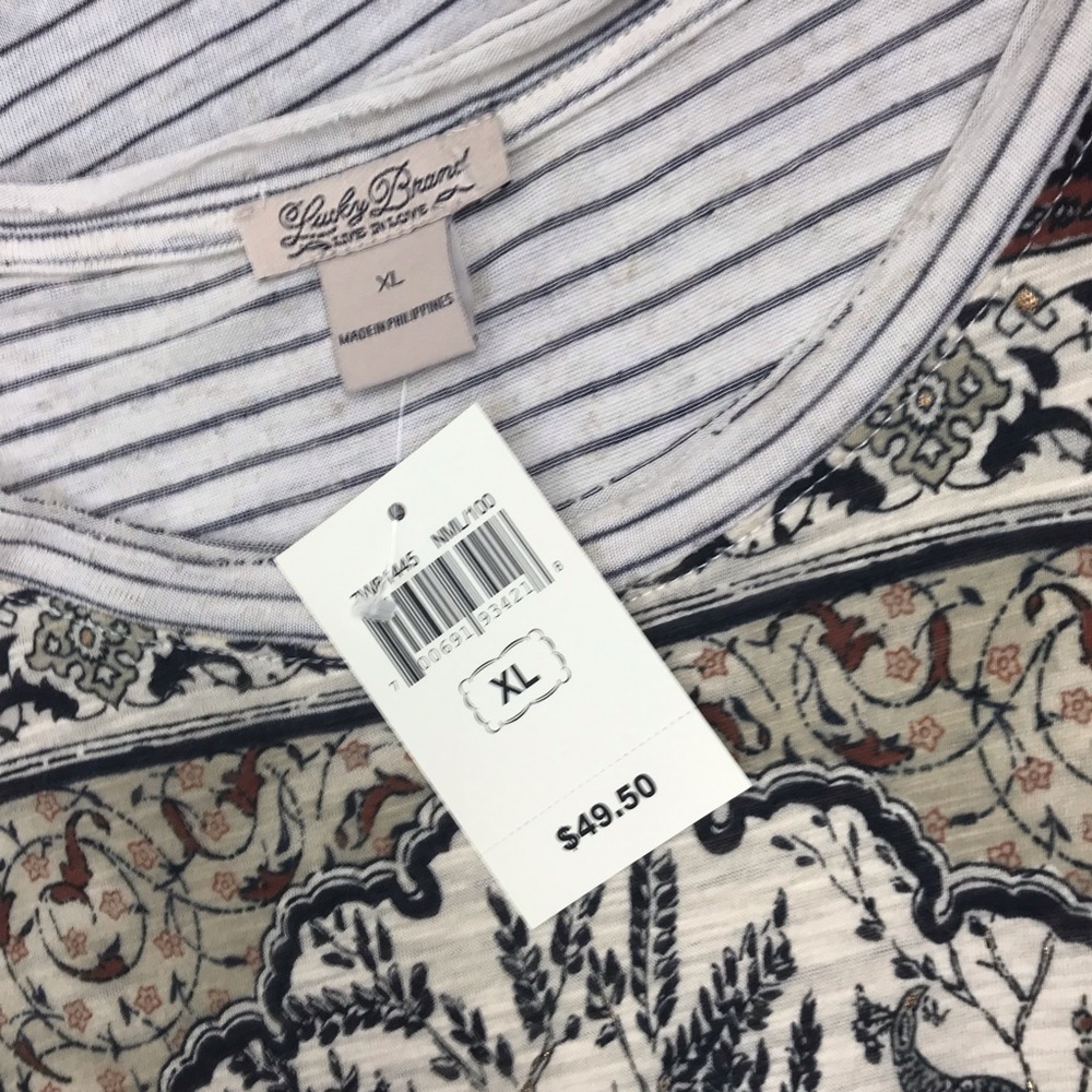 SOLD l Exotic Elephant Floral Striped Shirt - Picture 7 of 9